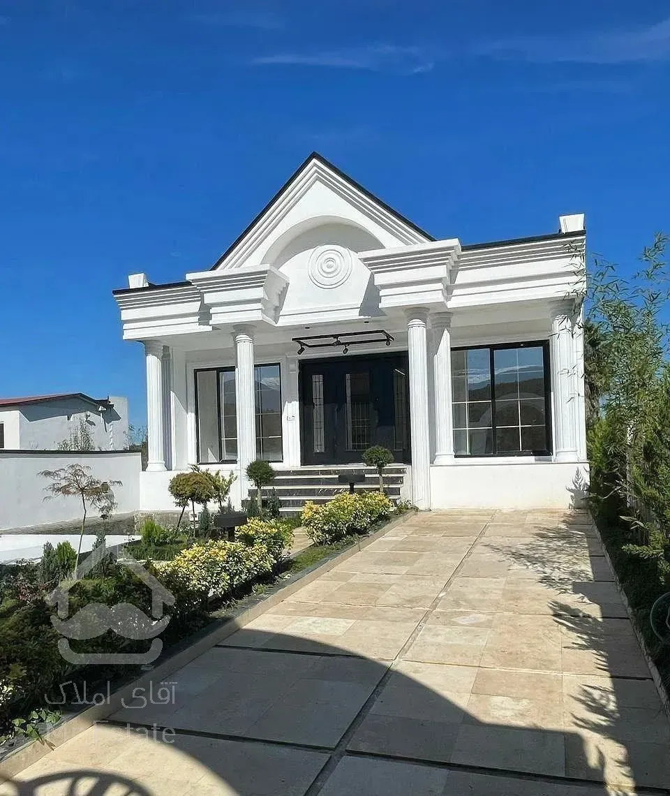 فروش ویلا همکف ۳۰۰متری روف دار با امکانات بی نظیر