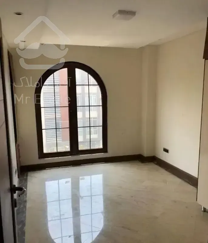 پاسداران ۱۶۰ متر ۳ خواب شیک و تمیز