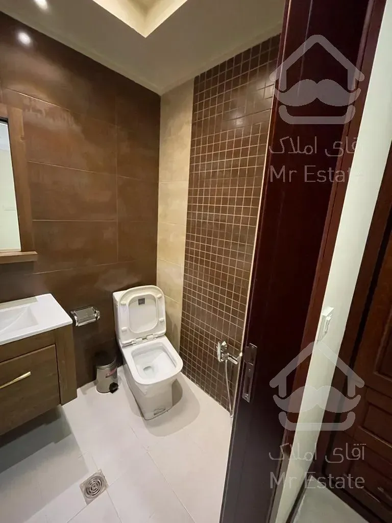 اجاره و رهن آپارتمان زعفرانیه 180  متر شیک