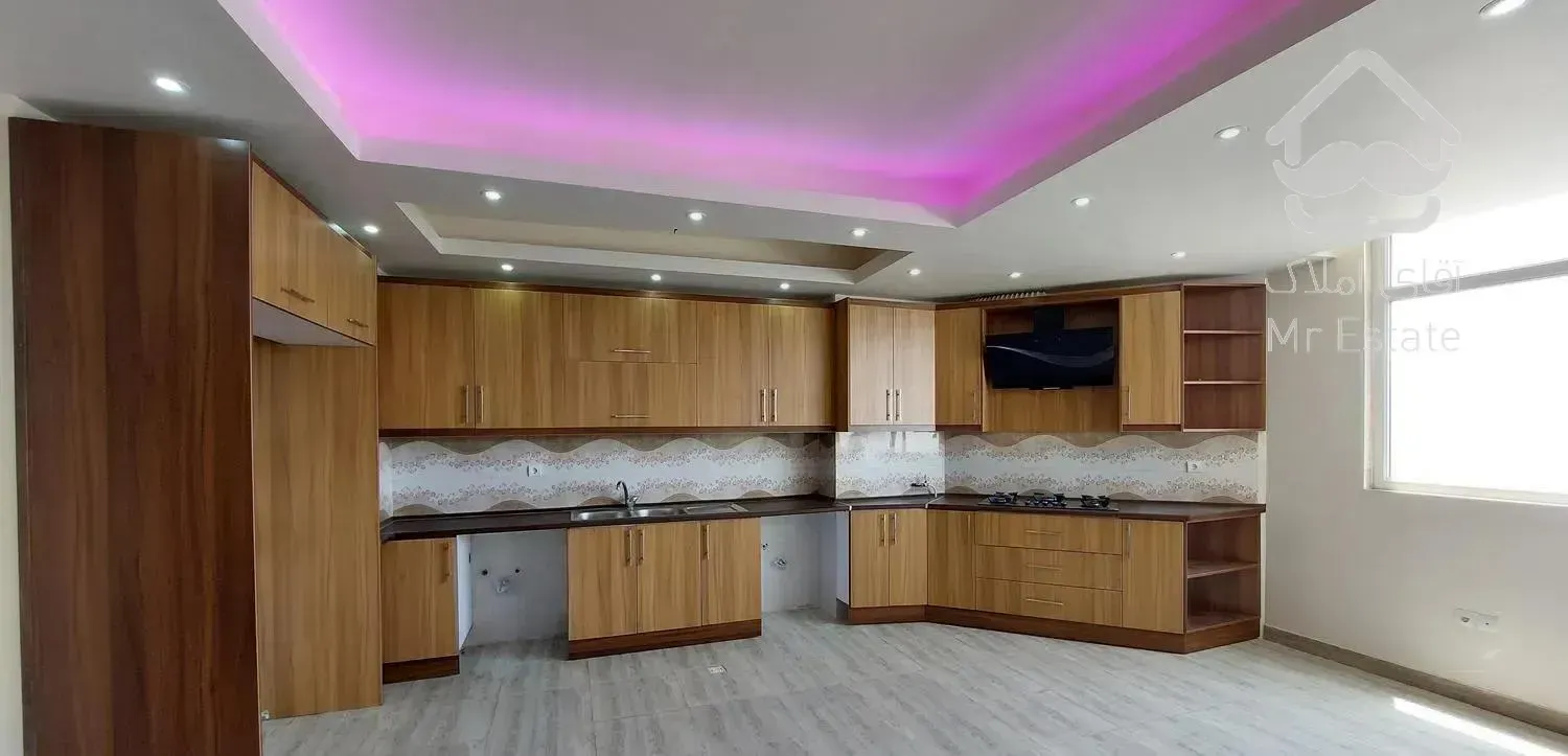 ۸۵ متر نوساز