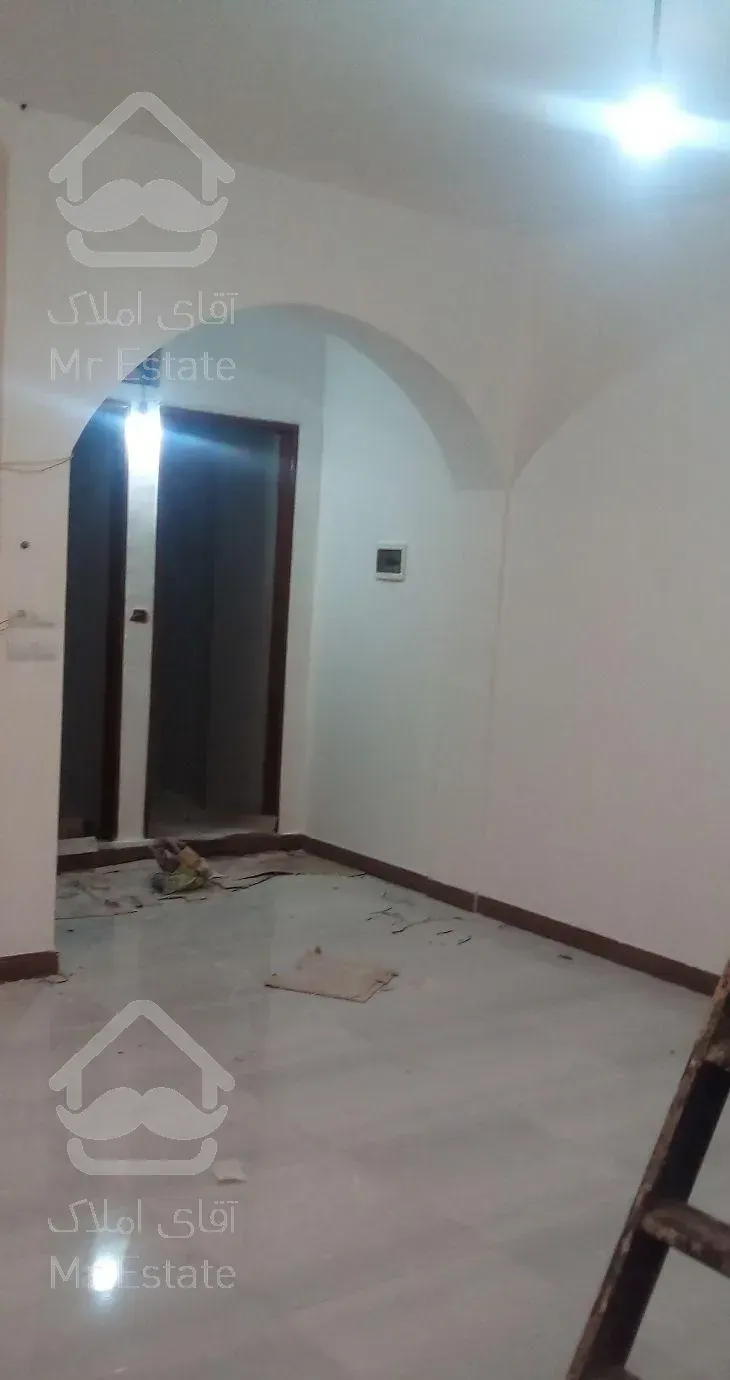 گچ کاری وکاشیکاری