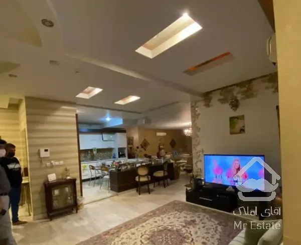 اول هفت تیر آپارتمان ۲۰۰متری فول و زیبا