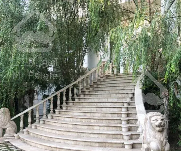 ۲۰۰ متر ۳ خوابه فول امکانات لواسان