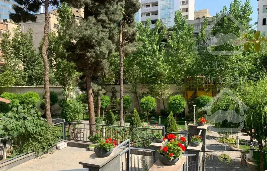 275 متر فرشته -  خیابان استانبول