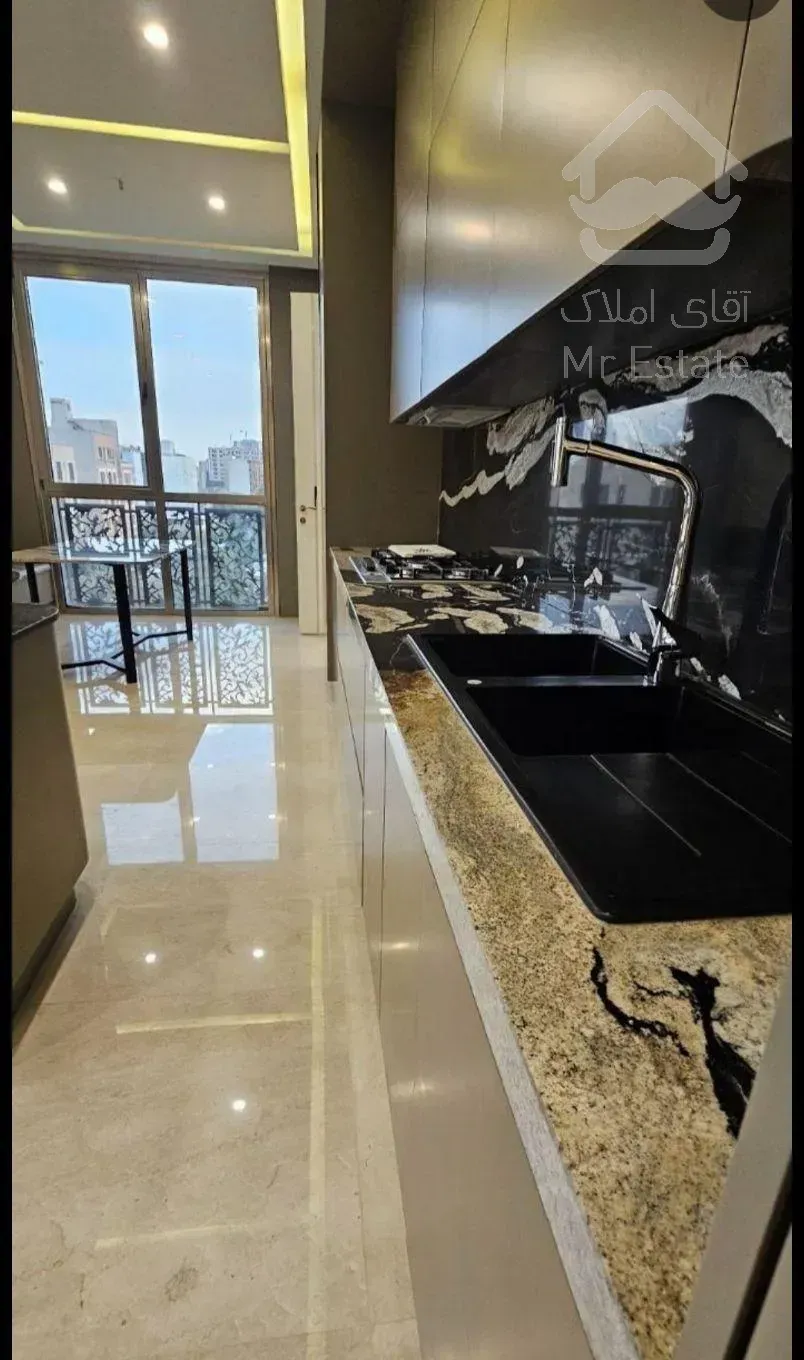 اجاره آپارتمان ۳۷۰ متری ۴ خوابه در ونک