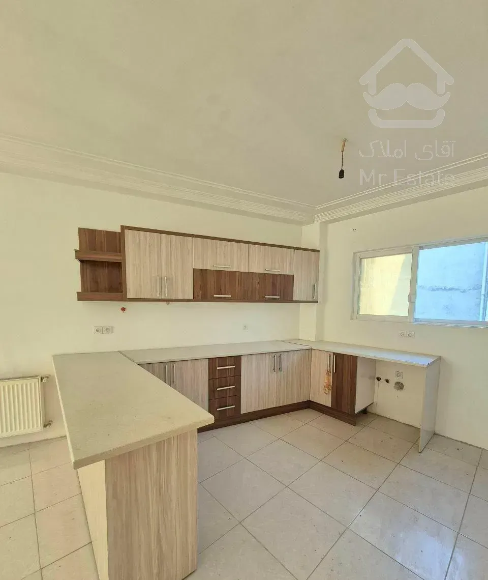 فروشفوری آپارتمان ۱۰۵ متر باسندتکبرگ محمودآباد