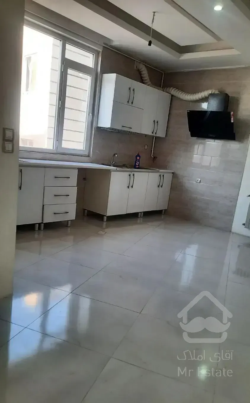 آپارتمان ۷۰ متری کوچه آقا سید جمال