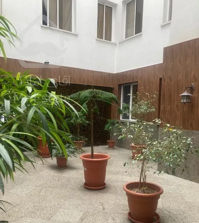 نیاوران ۱۰۵ متری دسترسی عالی