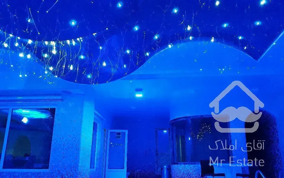 ویلا استخردار ۲۰۰ متر