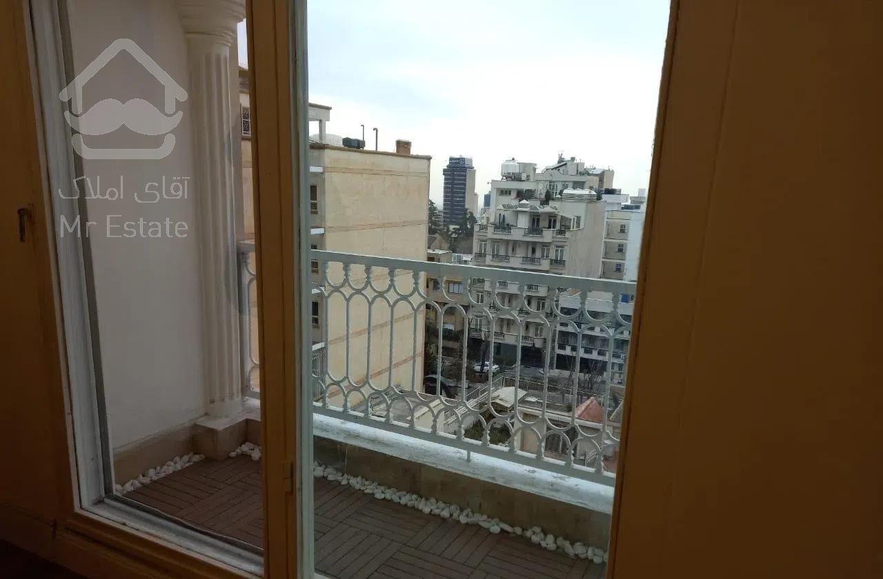 ۱۵۰متر ۳ خوابه رو به جنوب/ مشاعات آبی فعال