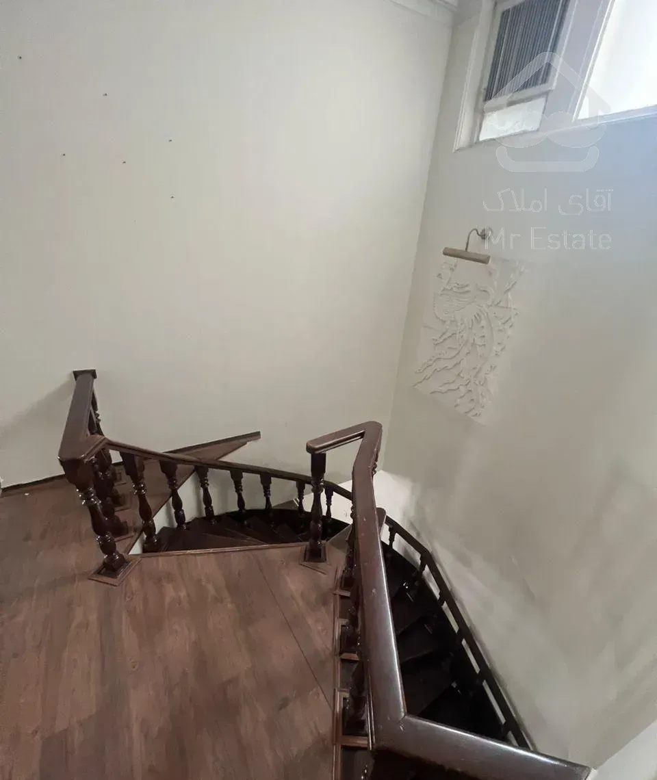 ۱۵۰متر دوبلکس تاپ لوکیشن ۳خواب بازسازی شده