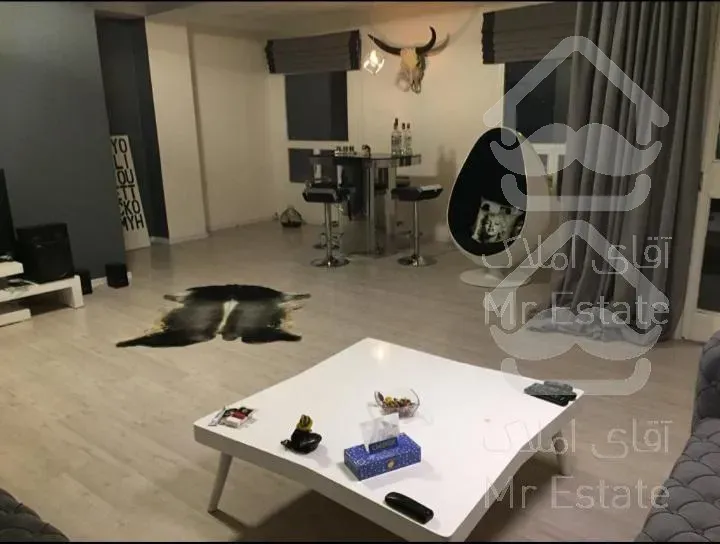 آپارتمان ۱۴۰متر ازگل