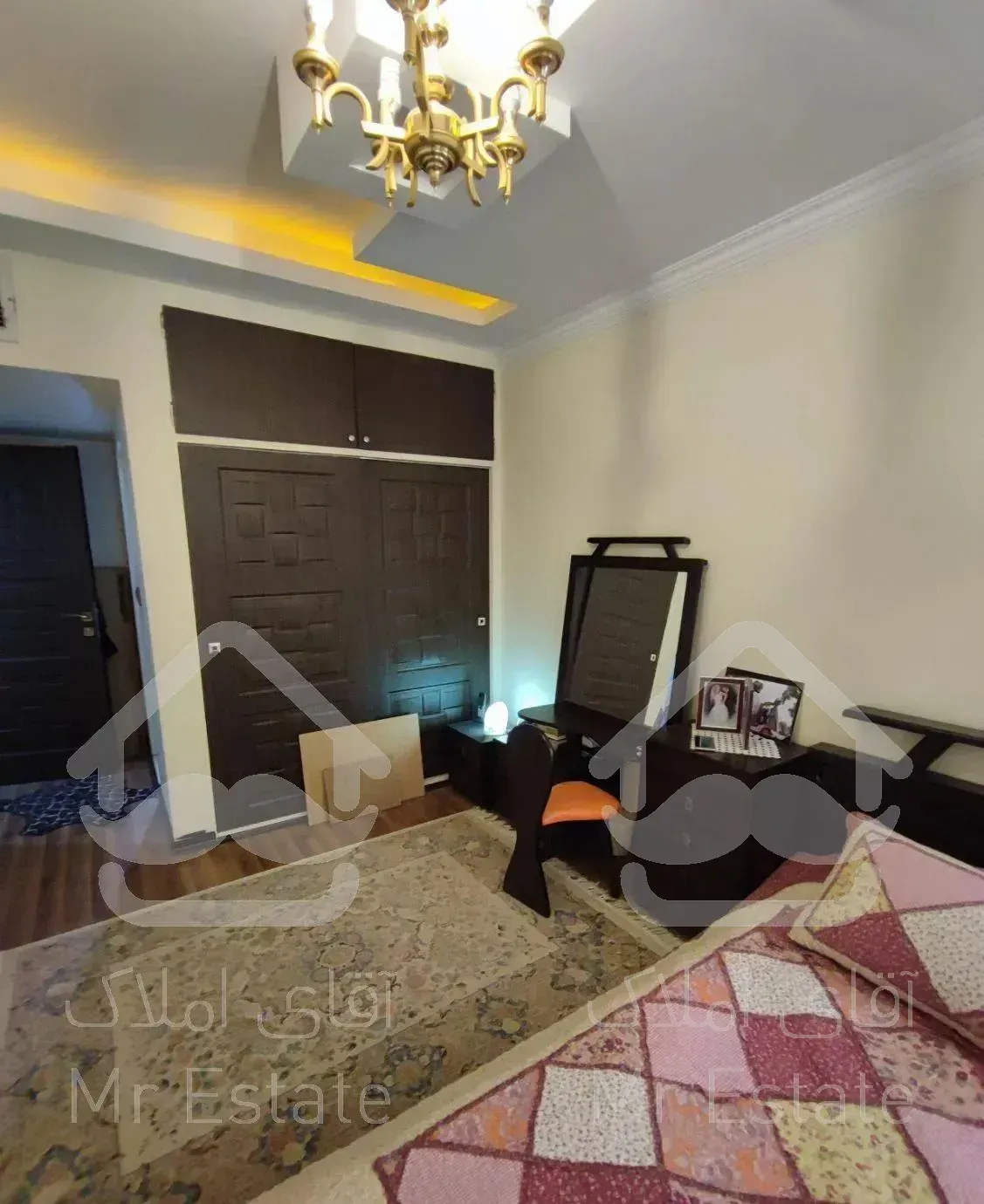 ۱۲۱ متر/ سه خواب / حکیمیه