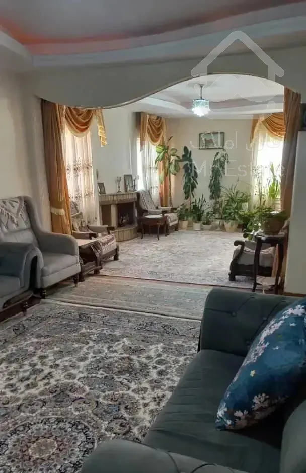 واحد۳خوابه جنوبی خوش نقشه