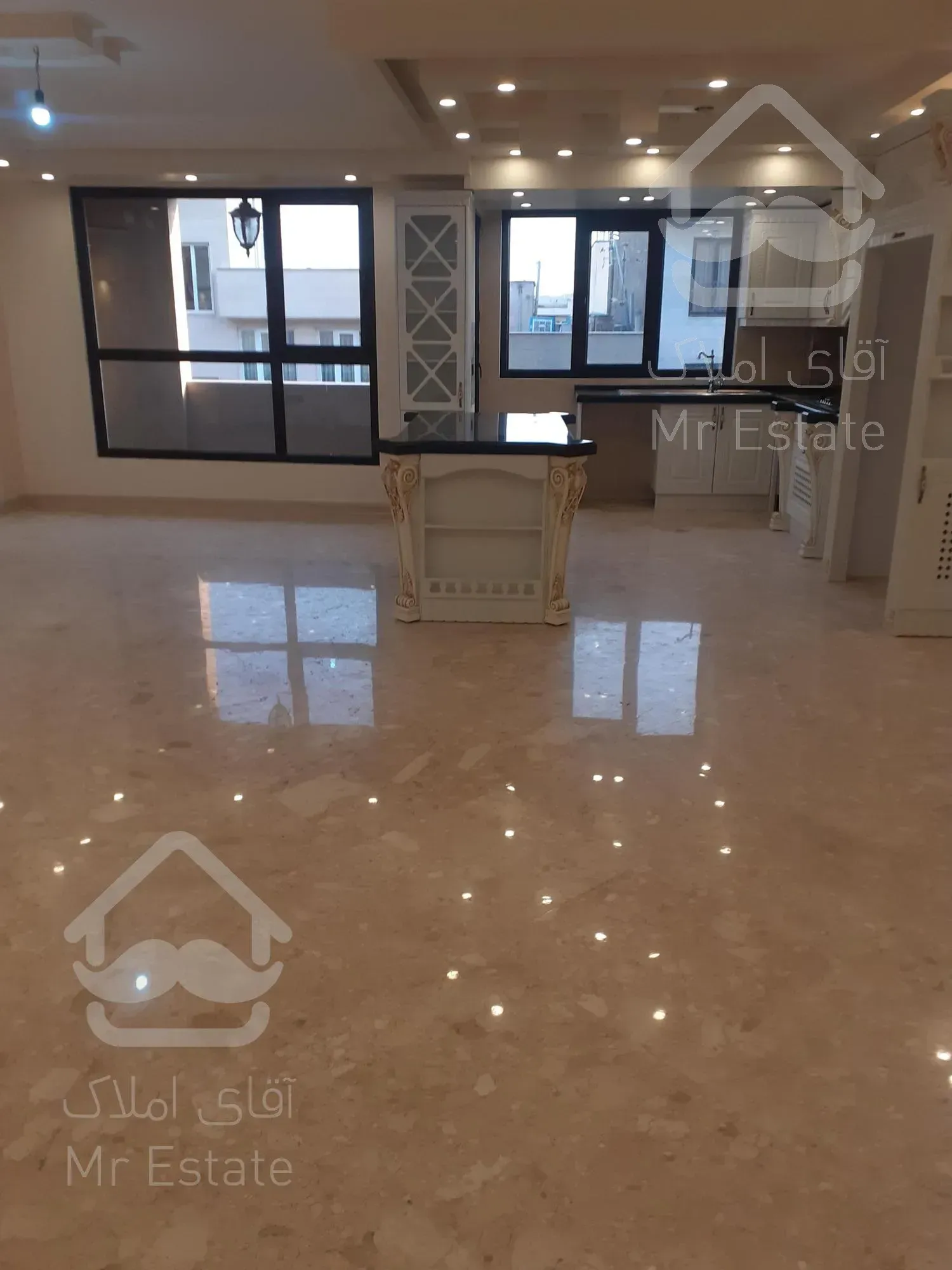 فروش واحد مسکونی غربی بلوار