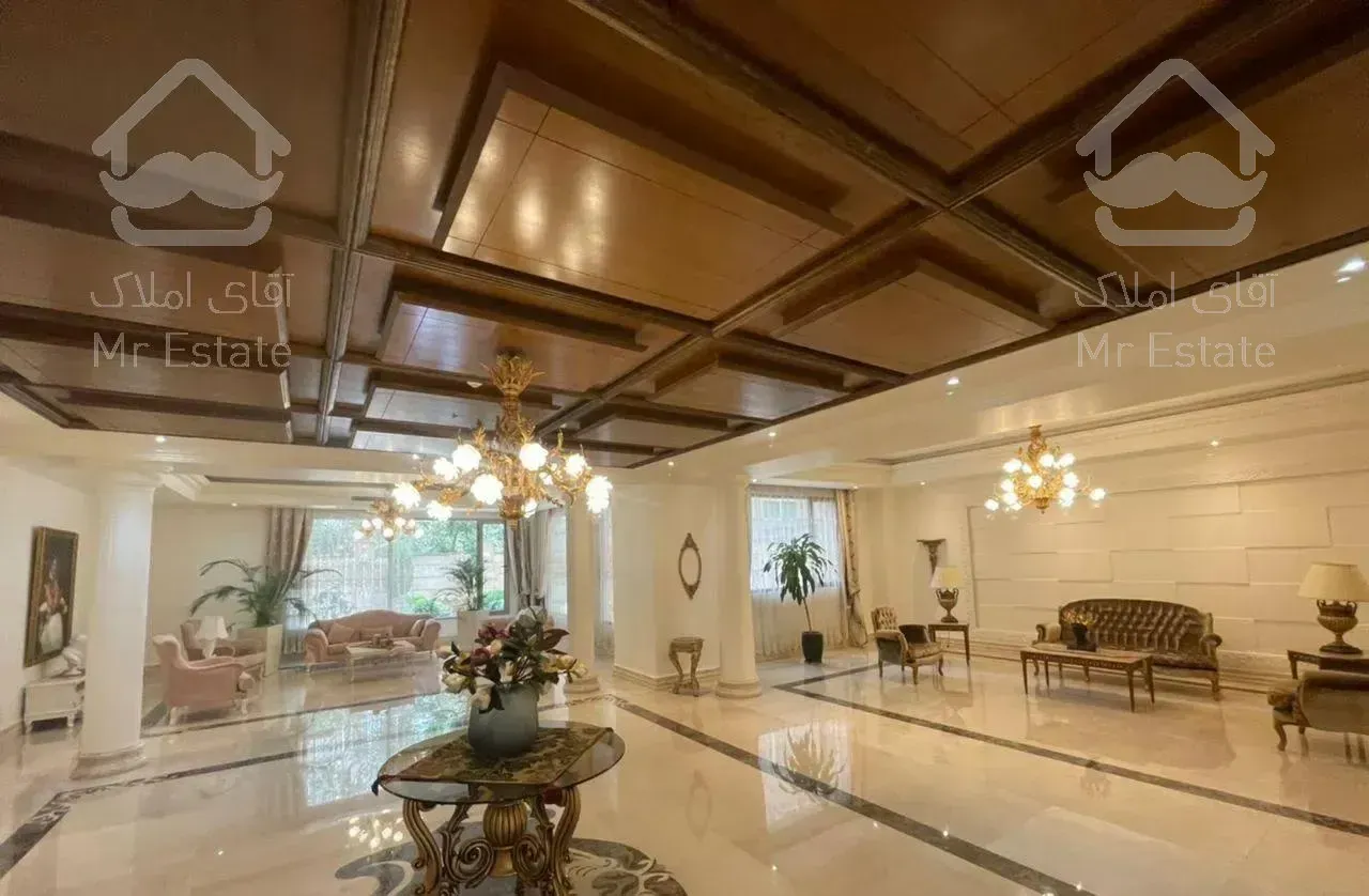 ۲۵۰ متر باغ فردوس نوساز  طبقات بالا