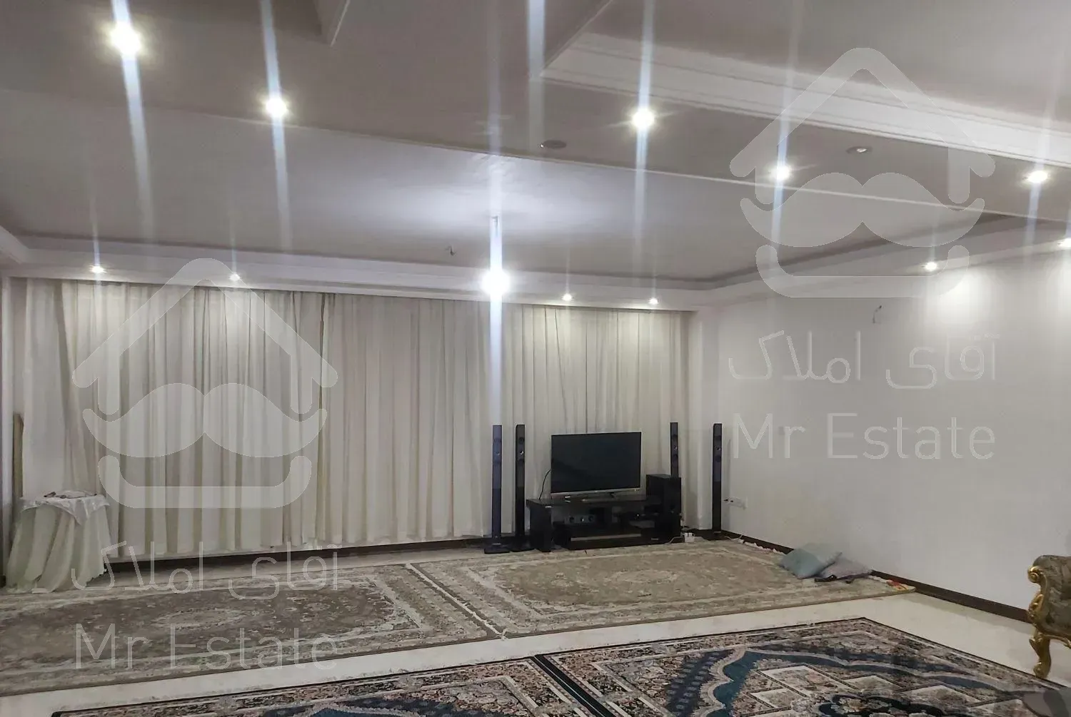 آپارتمان ۱۰۷ متری تک واحدی فول امکانات