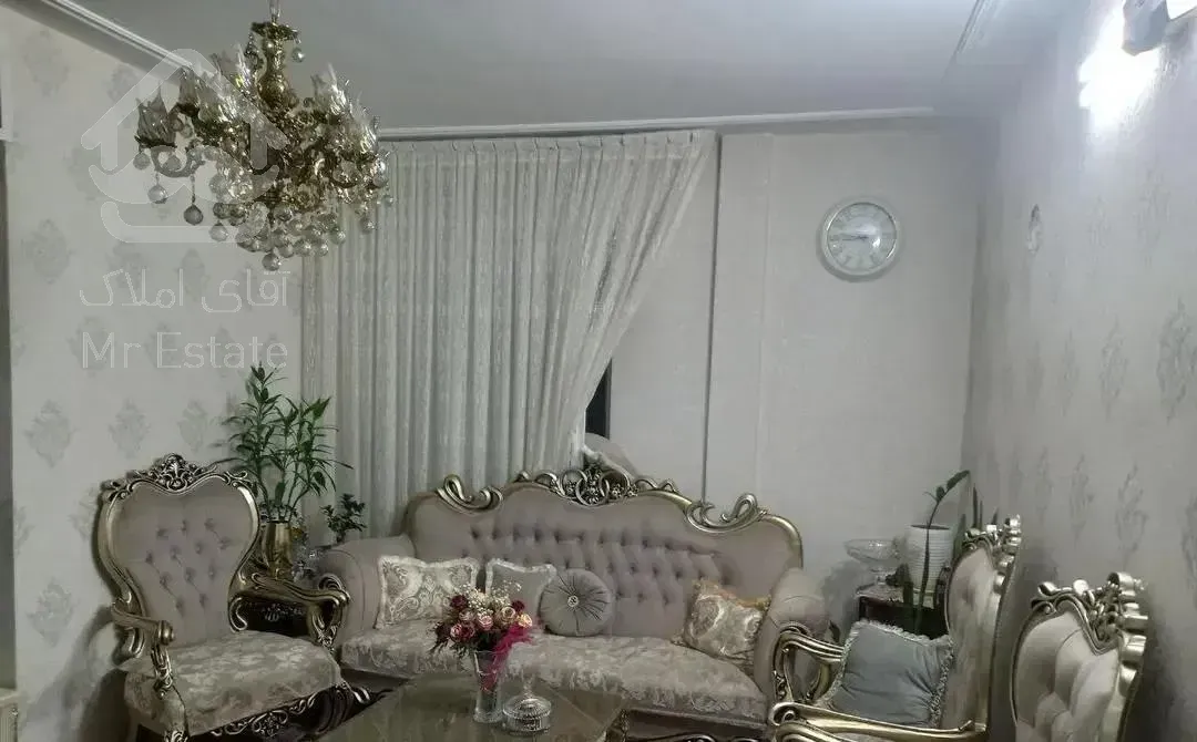 زینتی افخم/۴۷متر/تخلیه/بازسازی شده