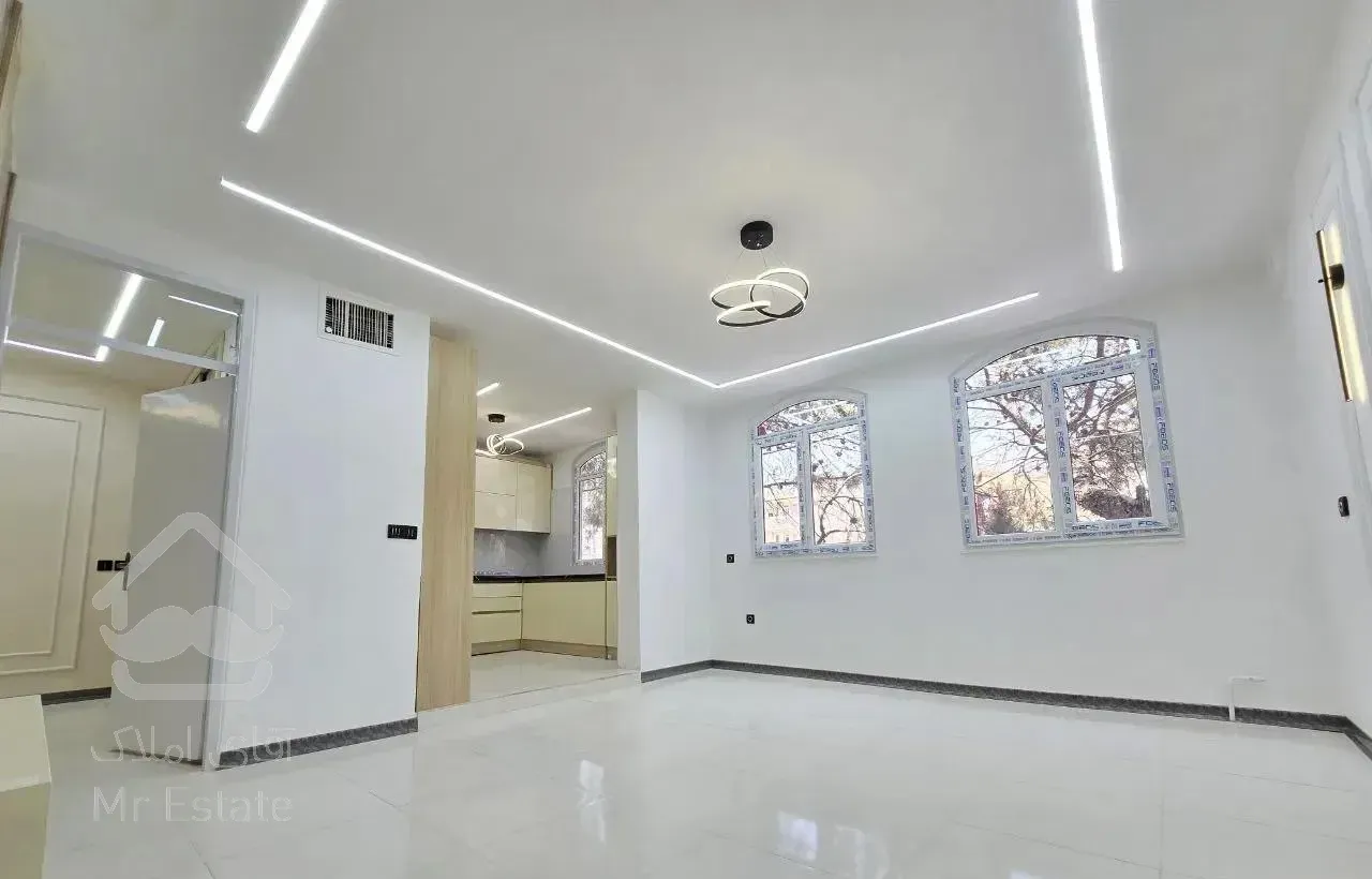 ۵۵متر نوساز /آسانسور پارکینگ/ بدون دیوار مشترک
