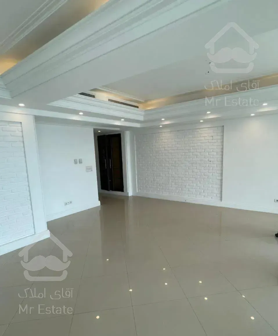 ۱۷۵ متر ولنجک/ ویو بدون مشرف