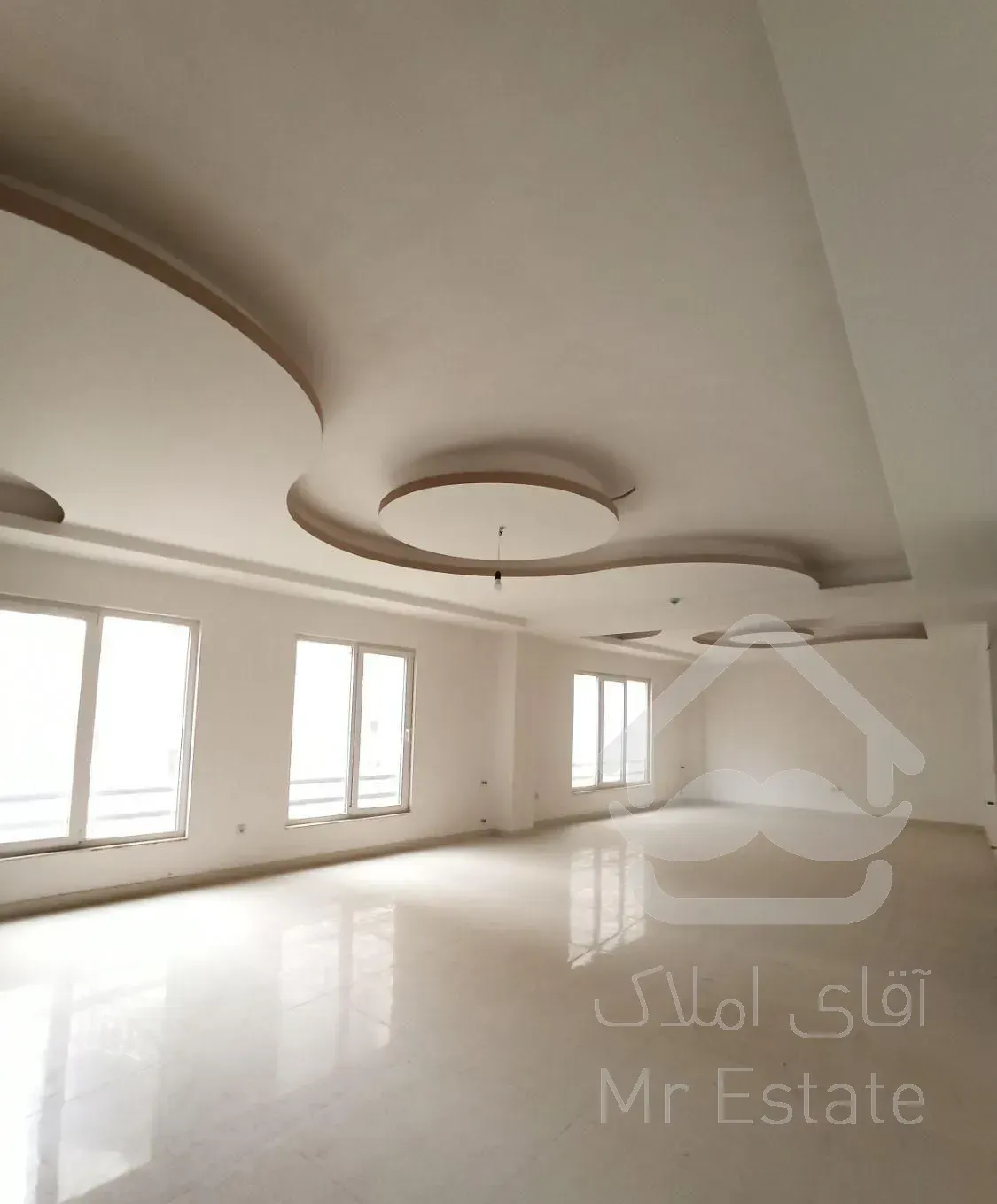 فروش آپارتمان ۱۶۰ متری ۳ خوابه واقع در صیاد