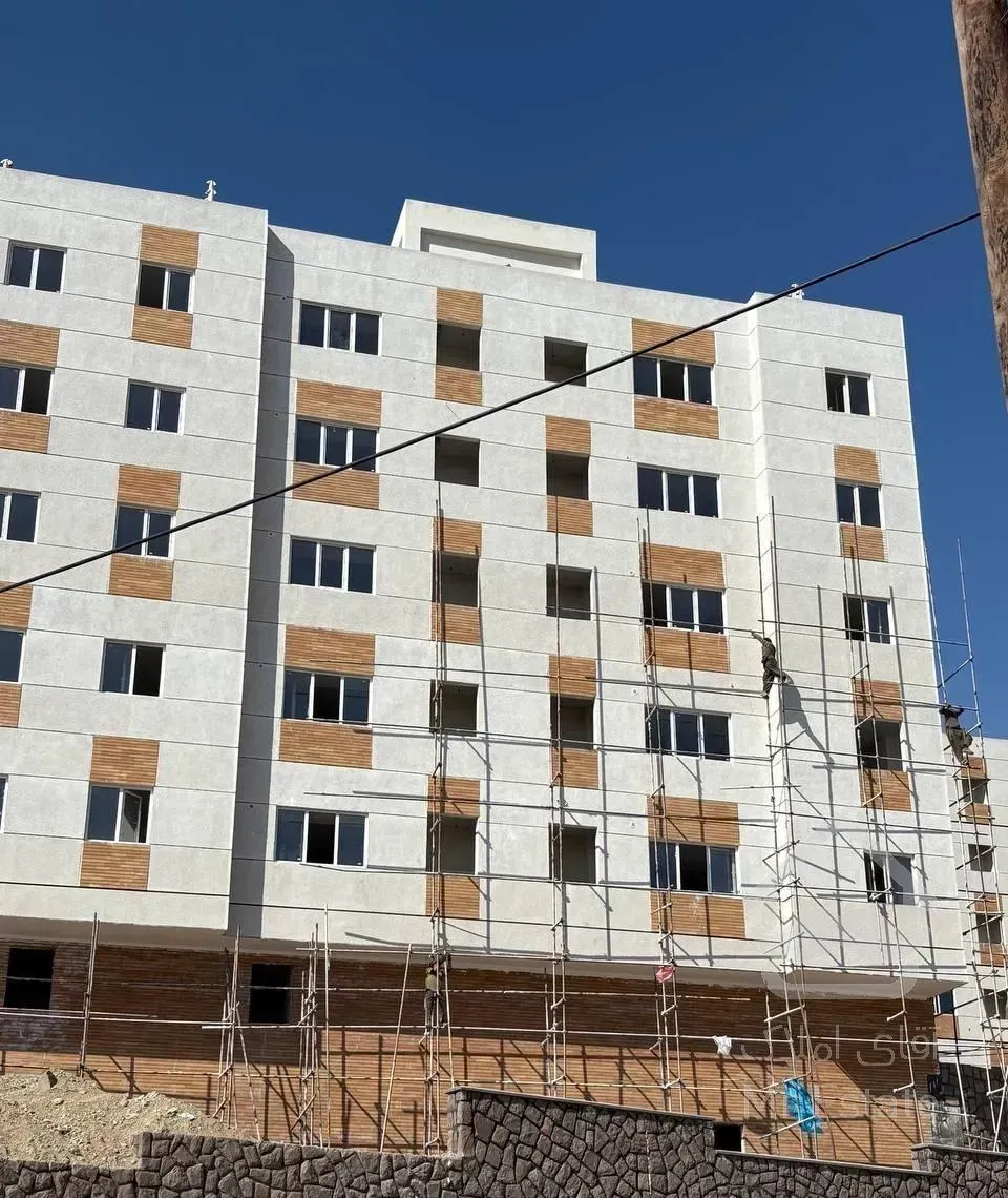 100 متری موقعیت خانه دار شدن