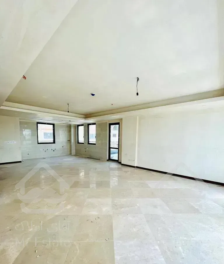 ۱۷۵ متر سه خواب نوساز ویو دریاچه برج فرزانگان