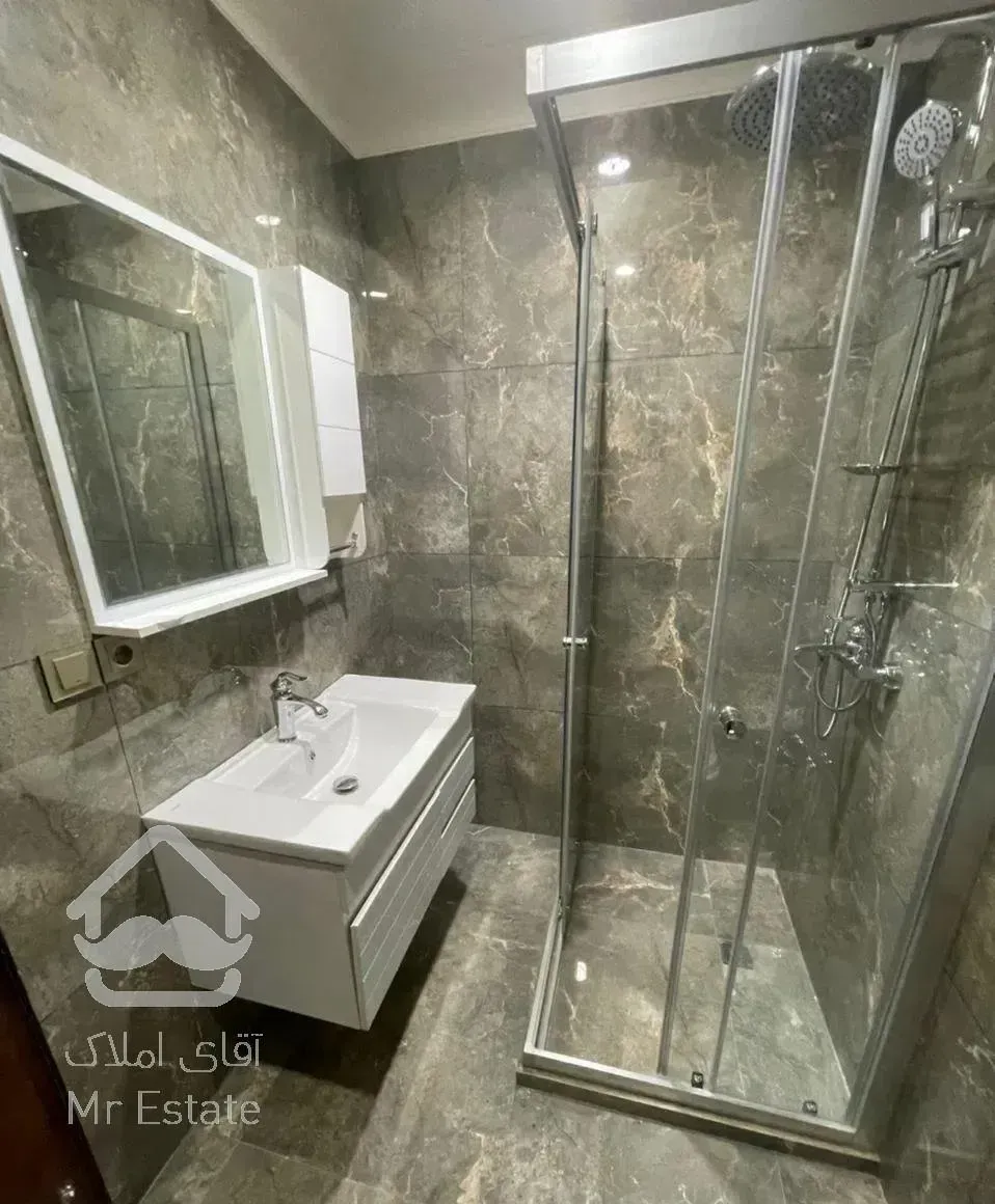 آپارتمان ۲۸۴ متر/۴ پارکینگ سندی/فول مشاعات