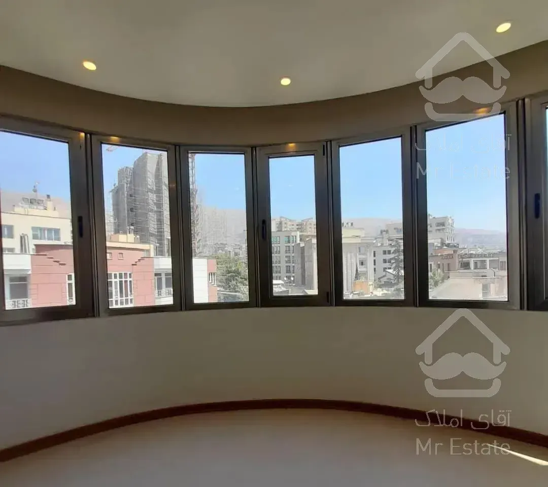 فرمانیه شرقی ۲۱۰متر