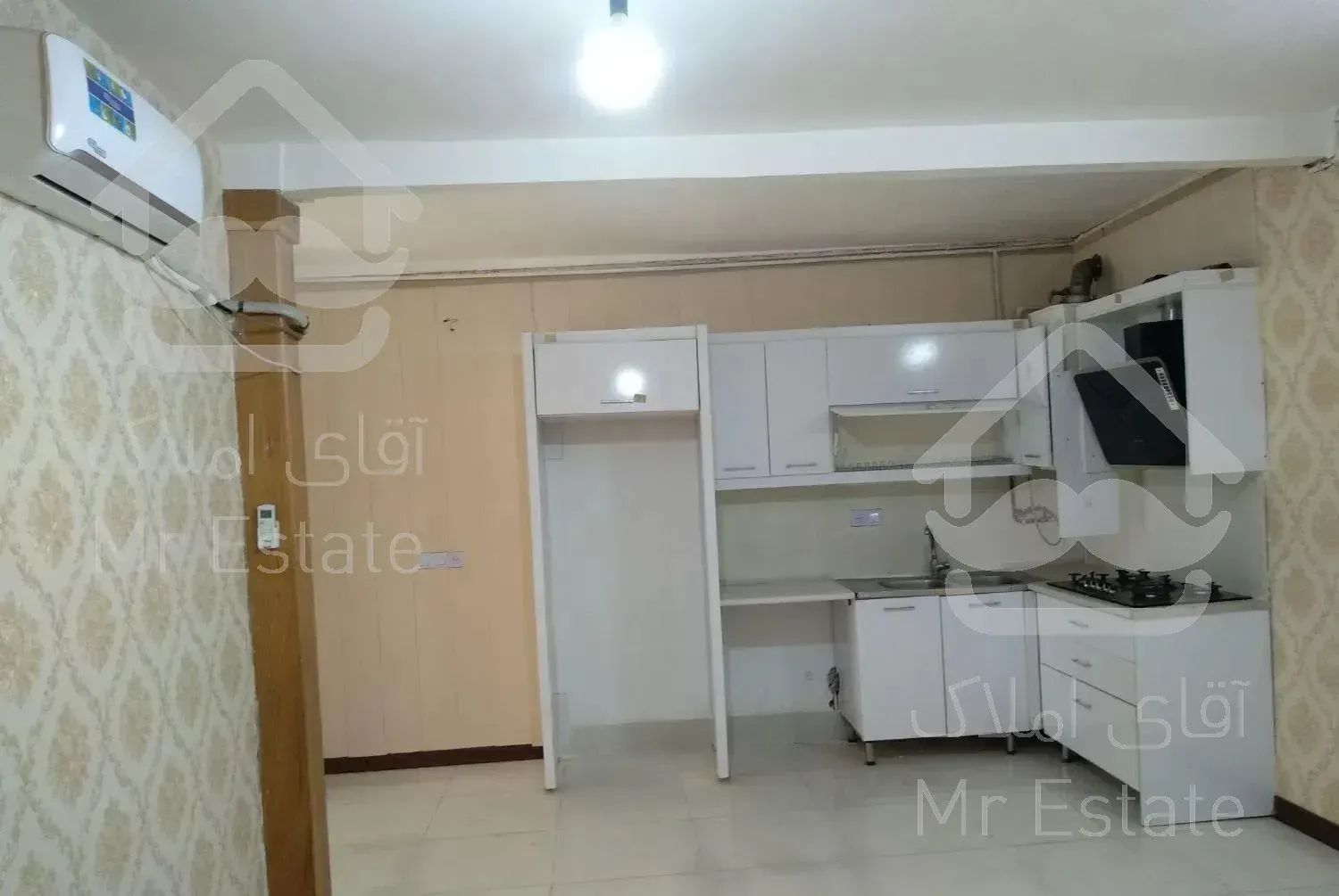 همکف راه جدا،دفترکار،آرایشگاه،هلوگرام ،ایثارگران