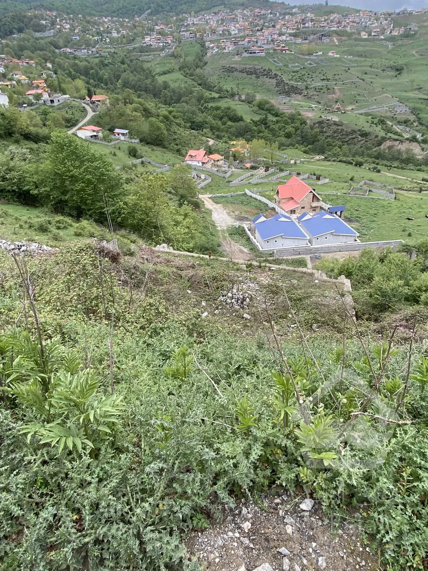 550 متر زمین با ویو ابدی آماده ساخت