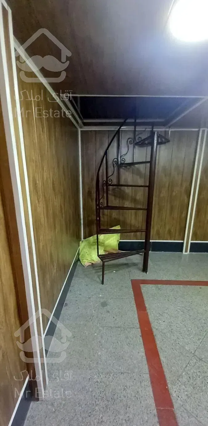 مغازه ۳۲ متر فول دیزاین