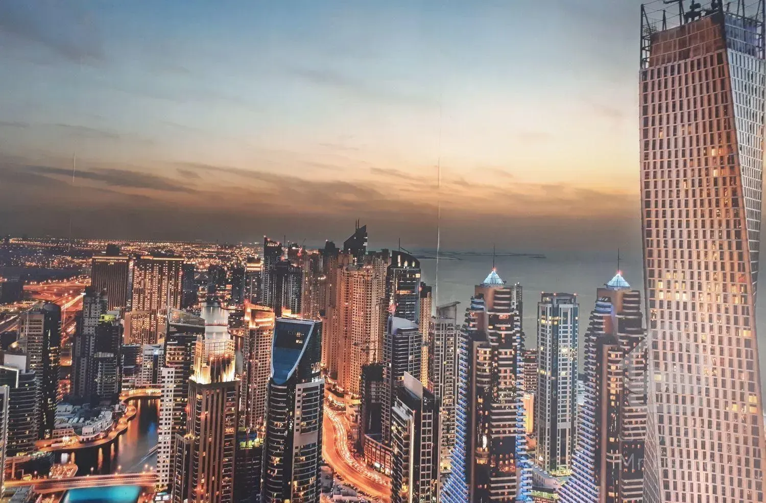 فروش آپارتمان ۱۱۳ متری ۲ خوابه فاز۳ نگین