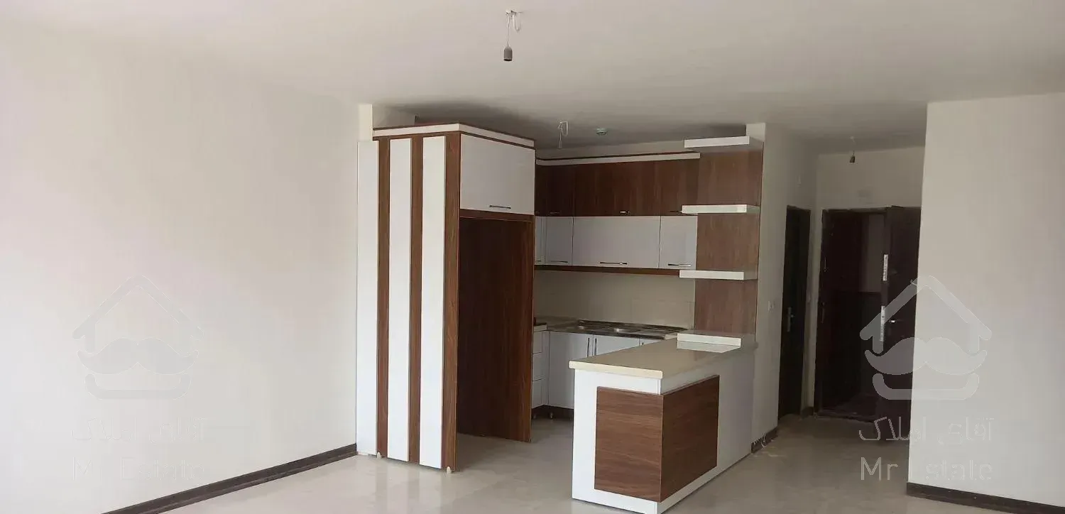 اپارتمان ۸۵ متری +پارکینگ مسقف و انباری