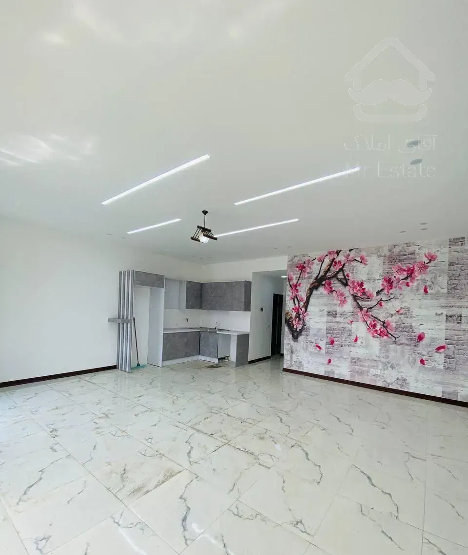 ویلا باغچه همکف 150 متری شهرکی سند تک‌برگ