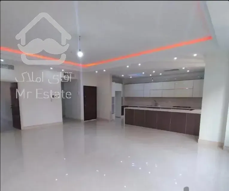 137 متر / شمال مرزداران / رو به آفتاب / دسترسی عالی