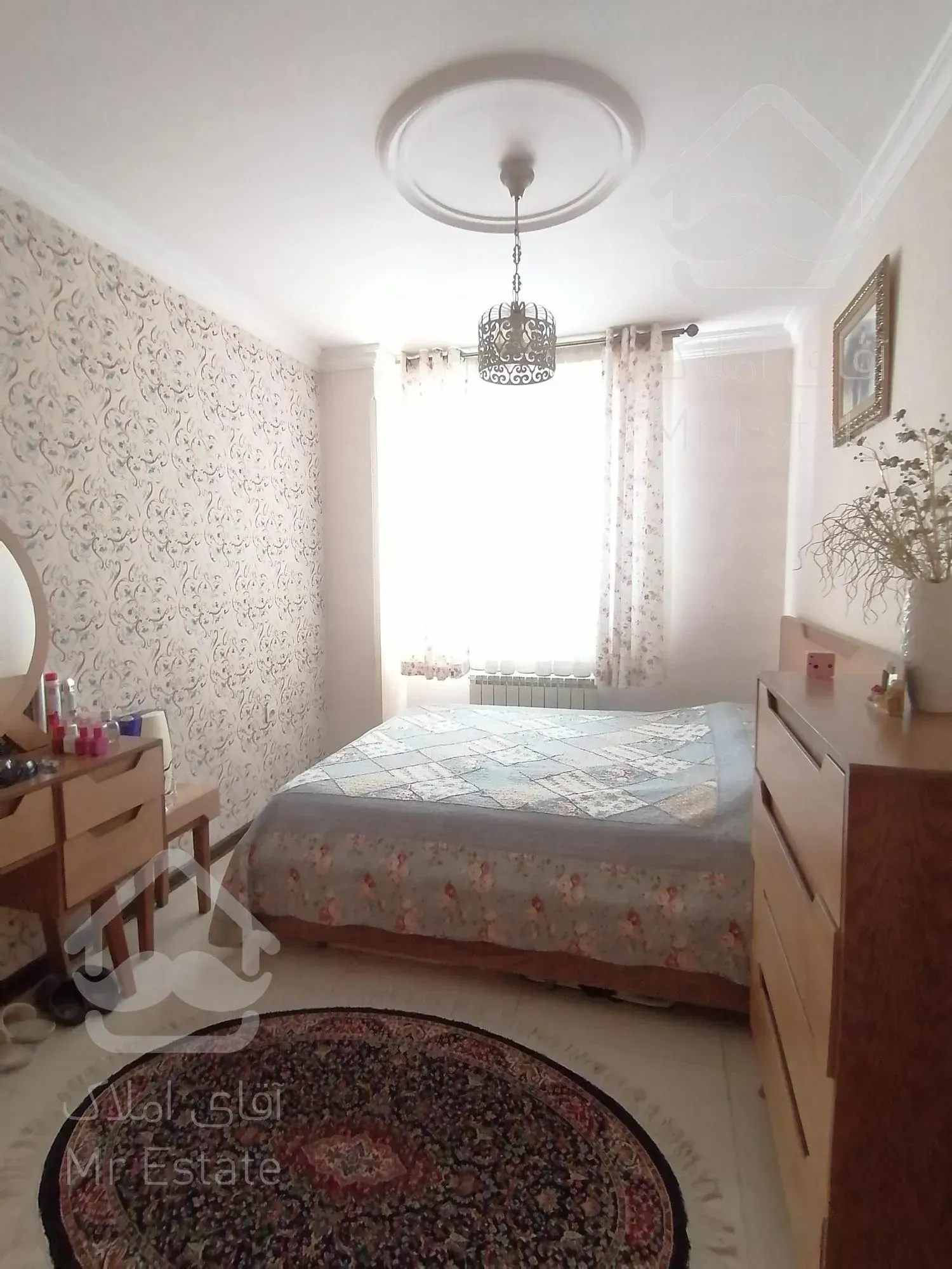 خرید آپارتمان 96متر دو خواب سالن پرده خور