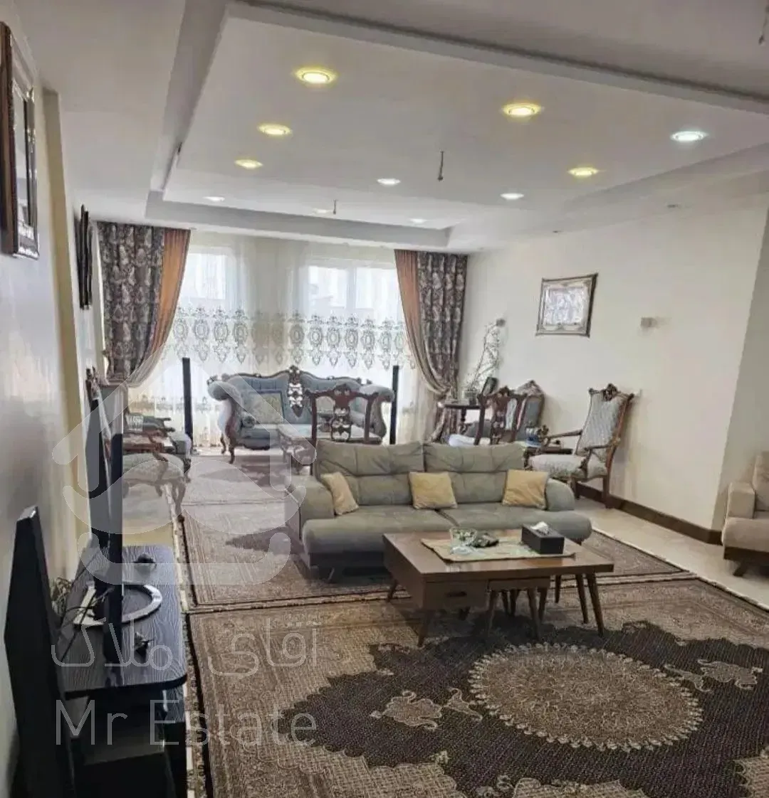 فروش آپارتمان ۱۵۵ متری سه خواب شهرک محلاتی