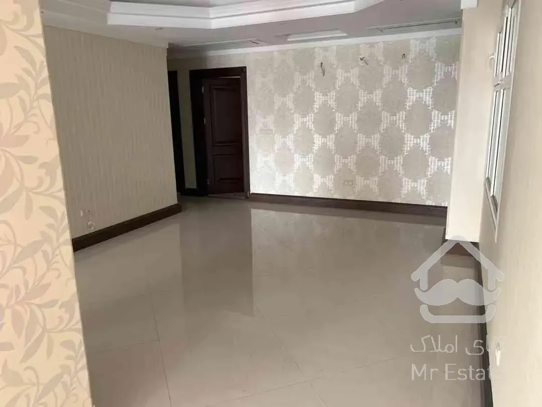 220 متر نیاوران عمار/فول مشاعات/نیمه فرنیش