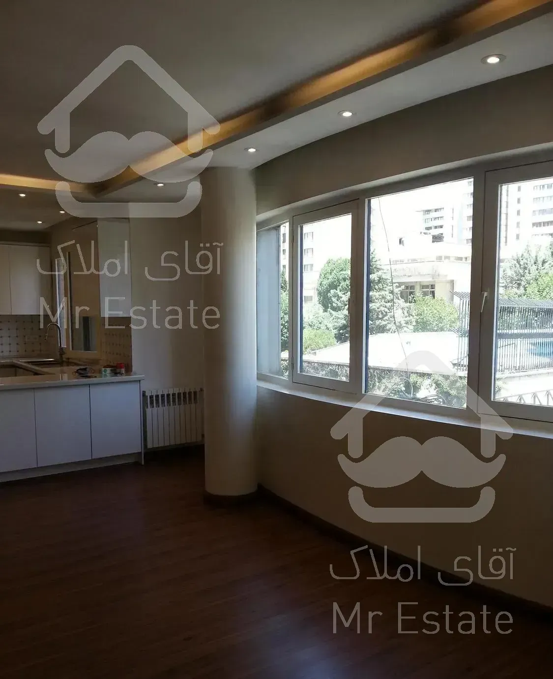 165 متر شمال جردن گلخانه