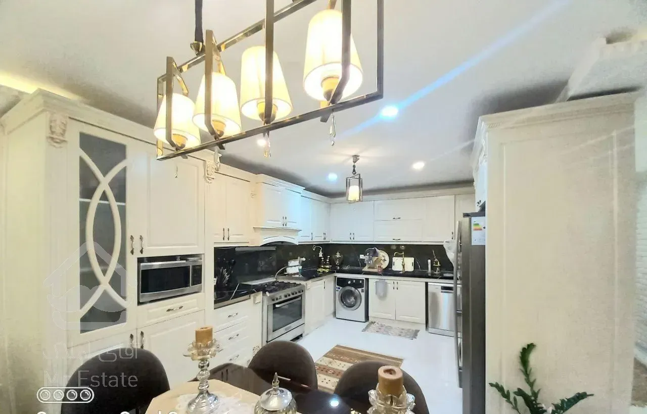 آپارتمان۱۶۵ متری شیک هاشمیه