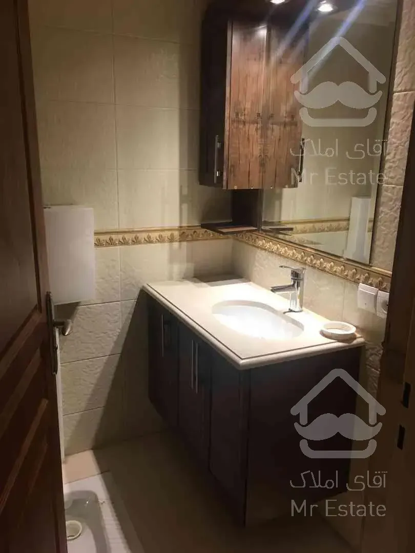 آپارتمان ۱۲۵متری فرمانیه به قیمت