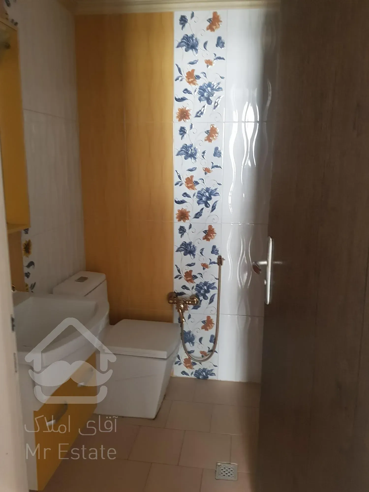 ۱۶۰ متری،سعادت آباد