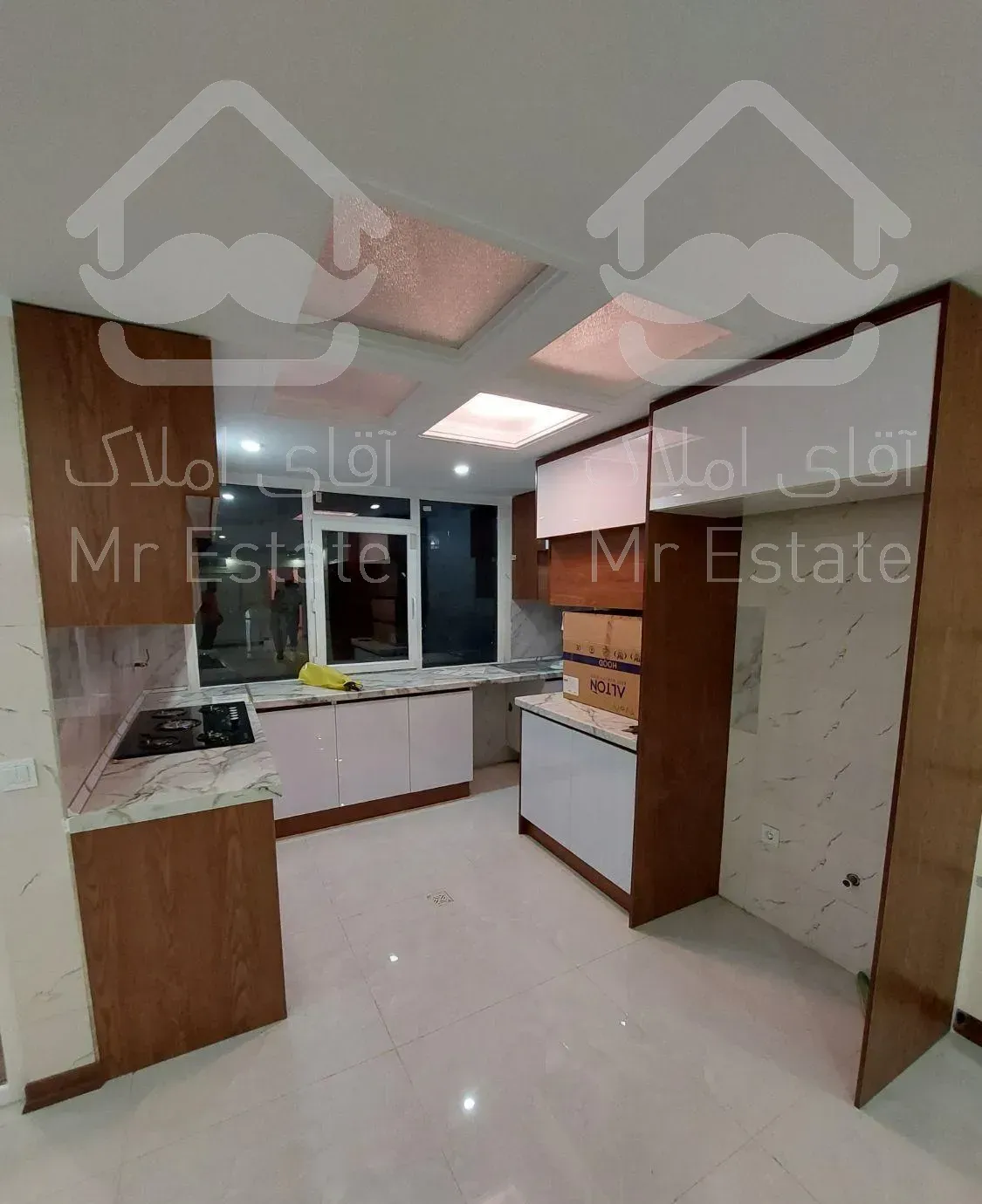 ۹۶متر فول امکانات نوساز کلید نخورده/محسن ازادی