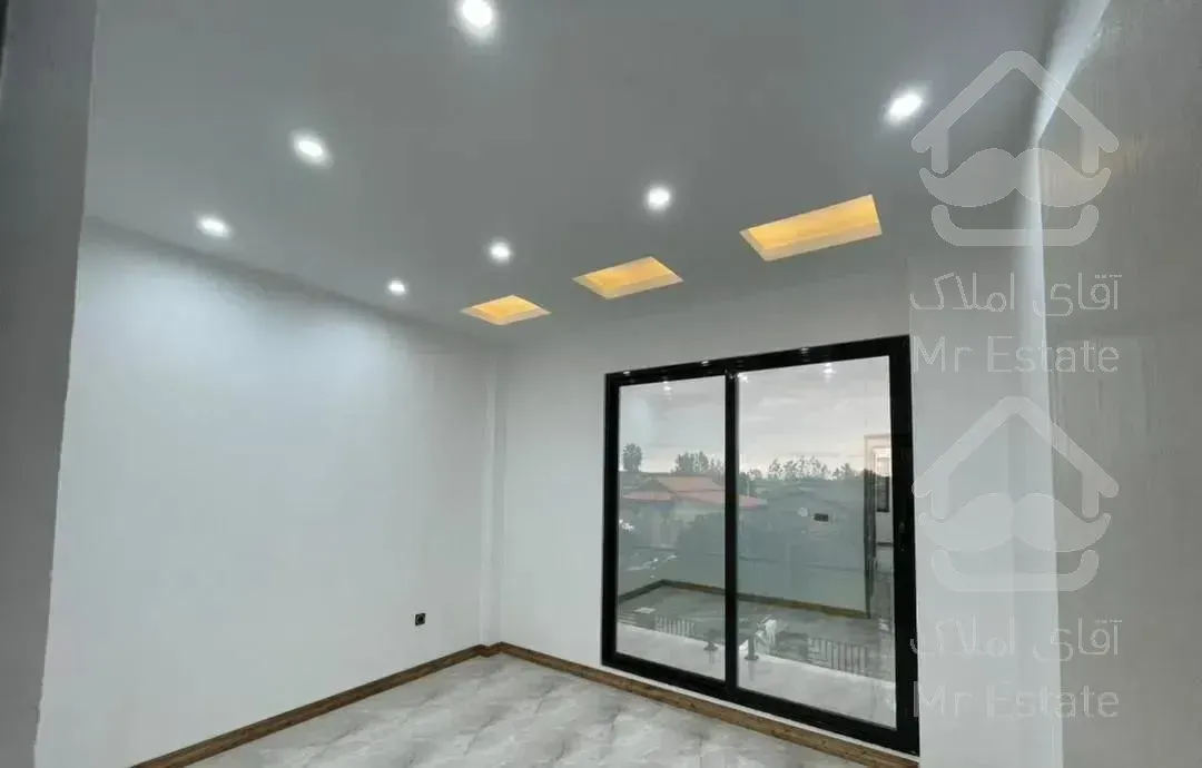 ویلا نیم پیلوت نما مدرن استخر جکوزی