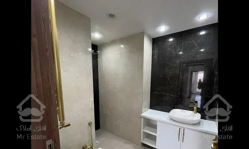 158 متر نوساز - برج تریتیوم - ویوی دریاچه