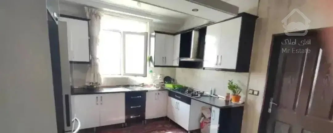 ۶۰ متر ، پارکینگ سندی ،طرشت