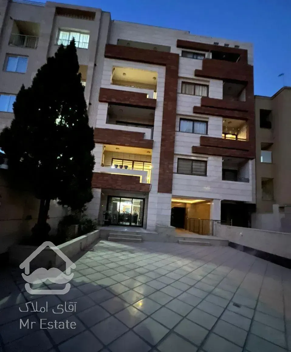 پنت هاوس/170متر/برندسازی/ویو ماندگار/ خیره کننده