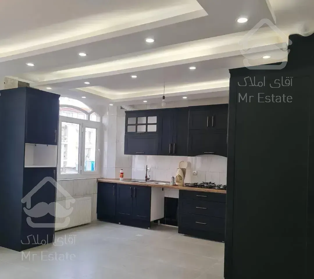 ۱۳۰متر ۳خواب فول بازسازی شده