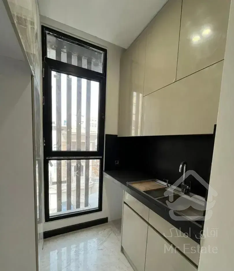 اپارتمان‌ابتدای‌عدل*۱۷۰مترمعماری‌مدرن برترین سازه